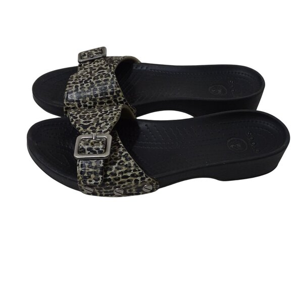 Crocs Leopard Animal Print Slide Sandals Women Size 6 Open Toe Slip-on Buckle - Picture 2 of 6